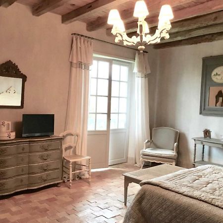 아르캉그 Les Volets Bleus B&B 외부 사진
