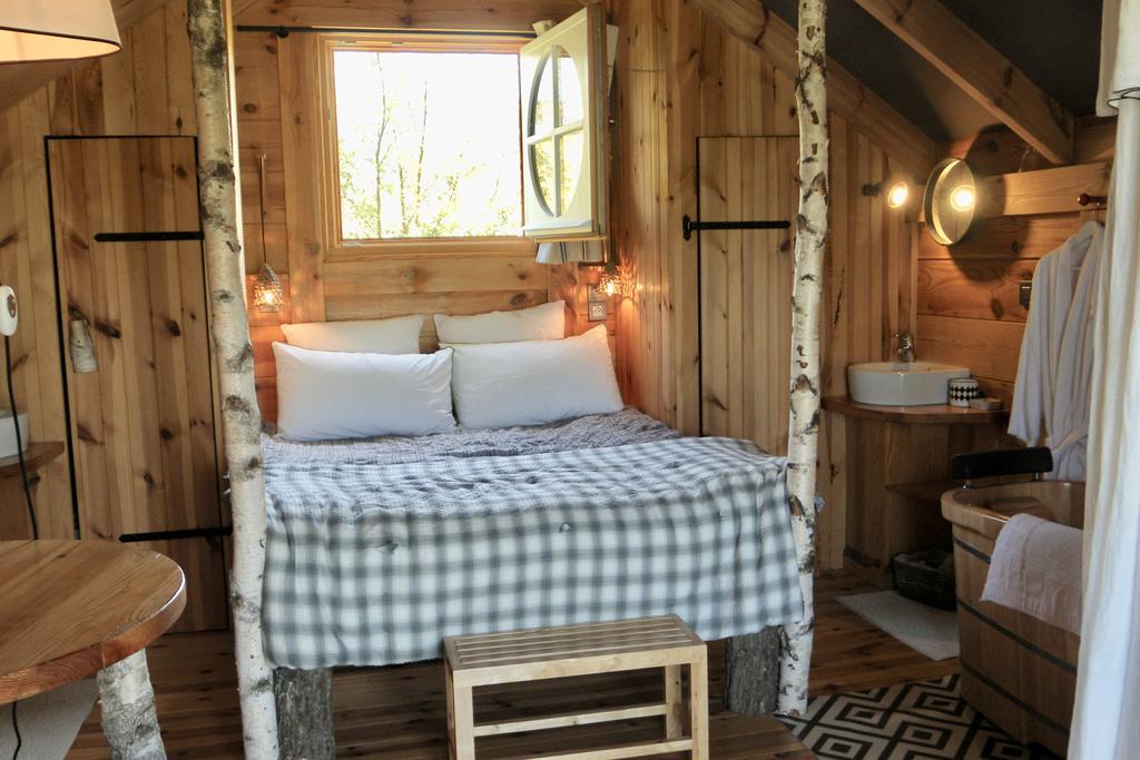 아르캉그 Les Volets Bleus B&B 외부 사진