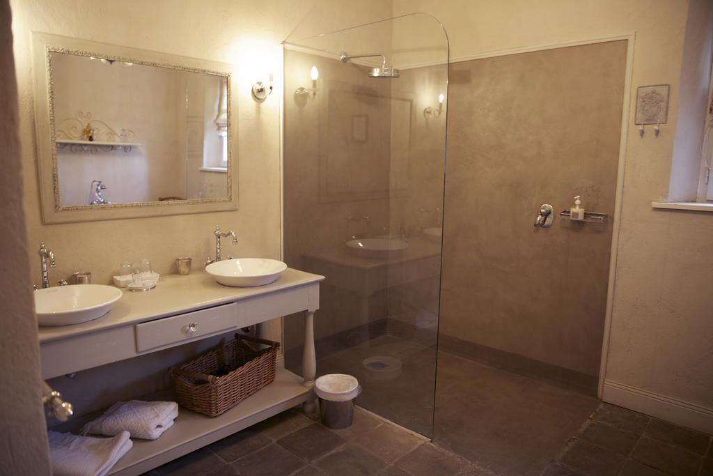 아르캉그 Les Volets Bleus B&B 객실 사진