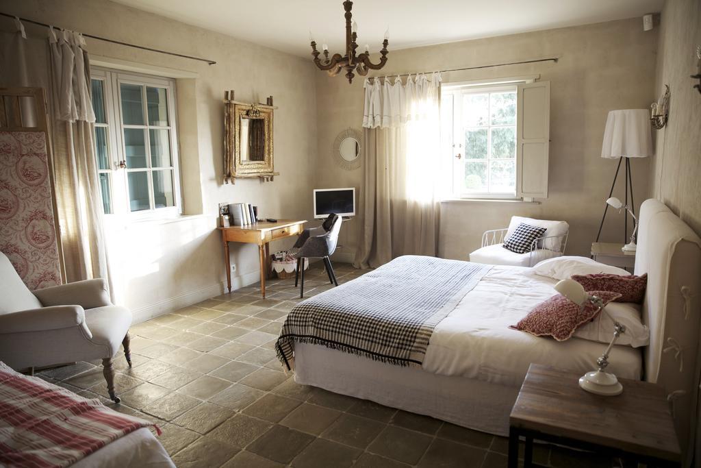 아르캉그 Les Volets Bleus B&B 객실 사진
