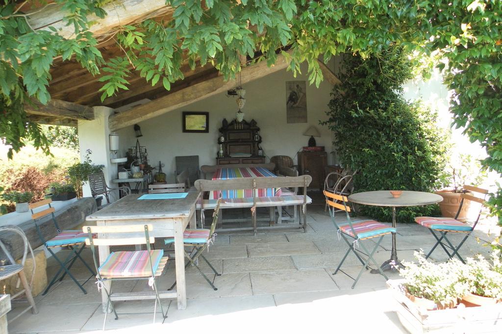 아르캉그 Les Volets Bleus B&B 외부 사진