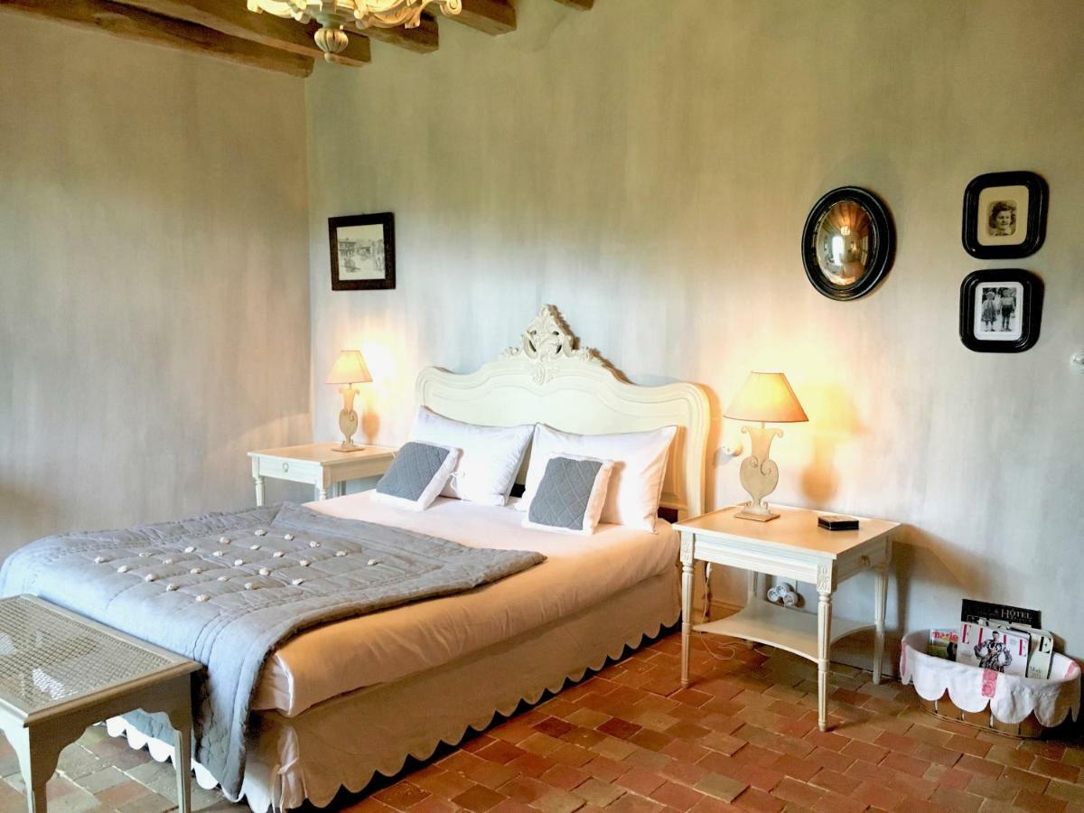 아르캉그 Les Volets Bleus B&B 외부 사진