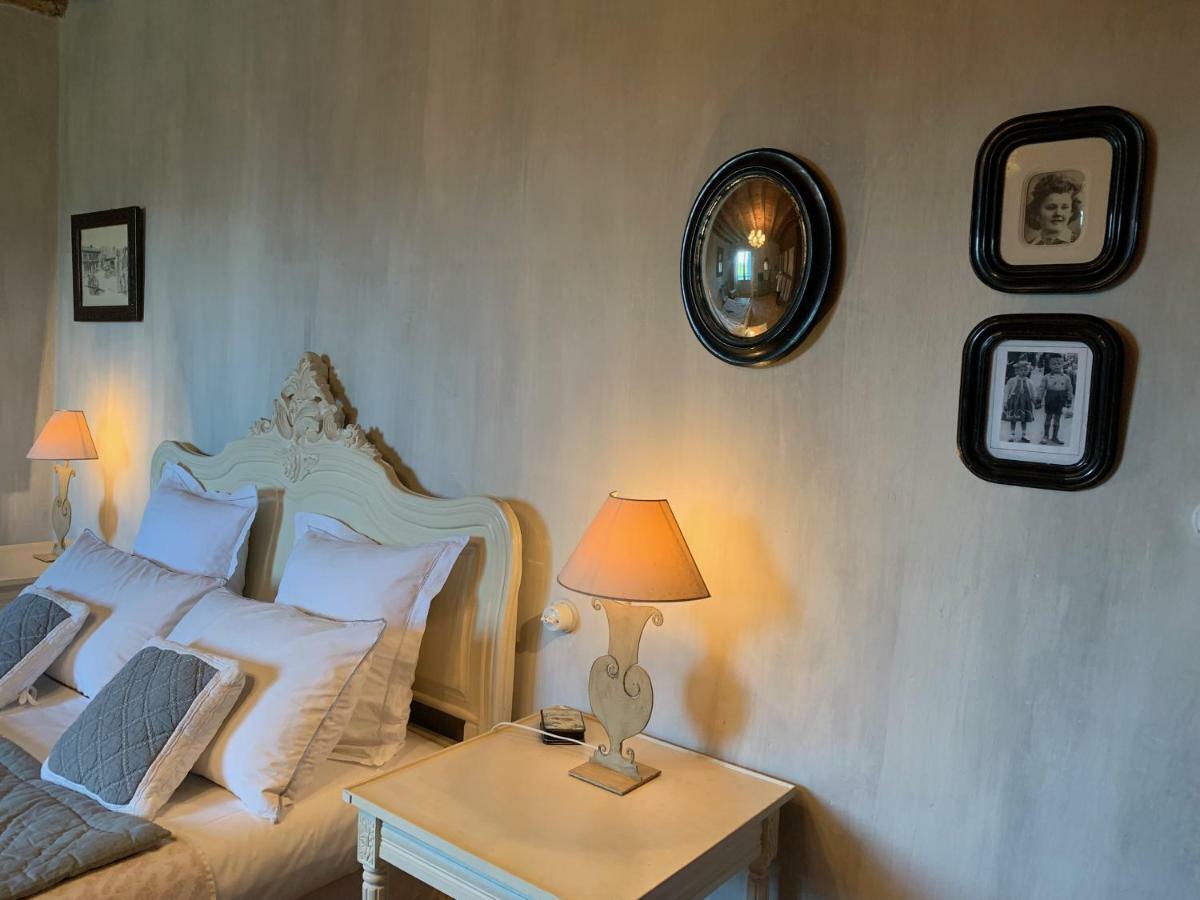 아르캉그 Les Volets Bleus B&B 외부 사진